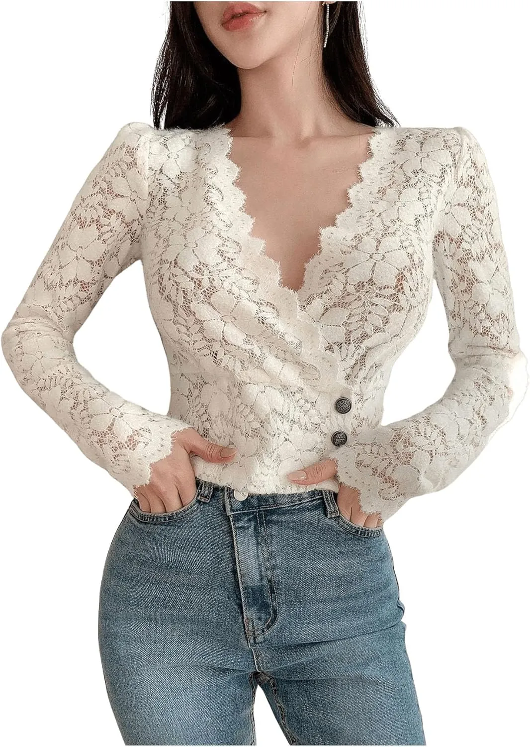 Floerns Women's Scallop Trim V Neck Blouse Tops Elegant Lace Long Sleeve Crop Tops