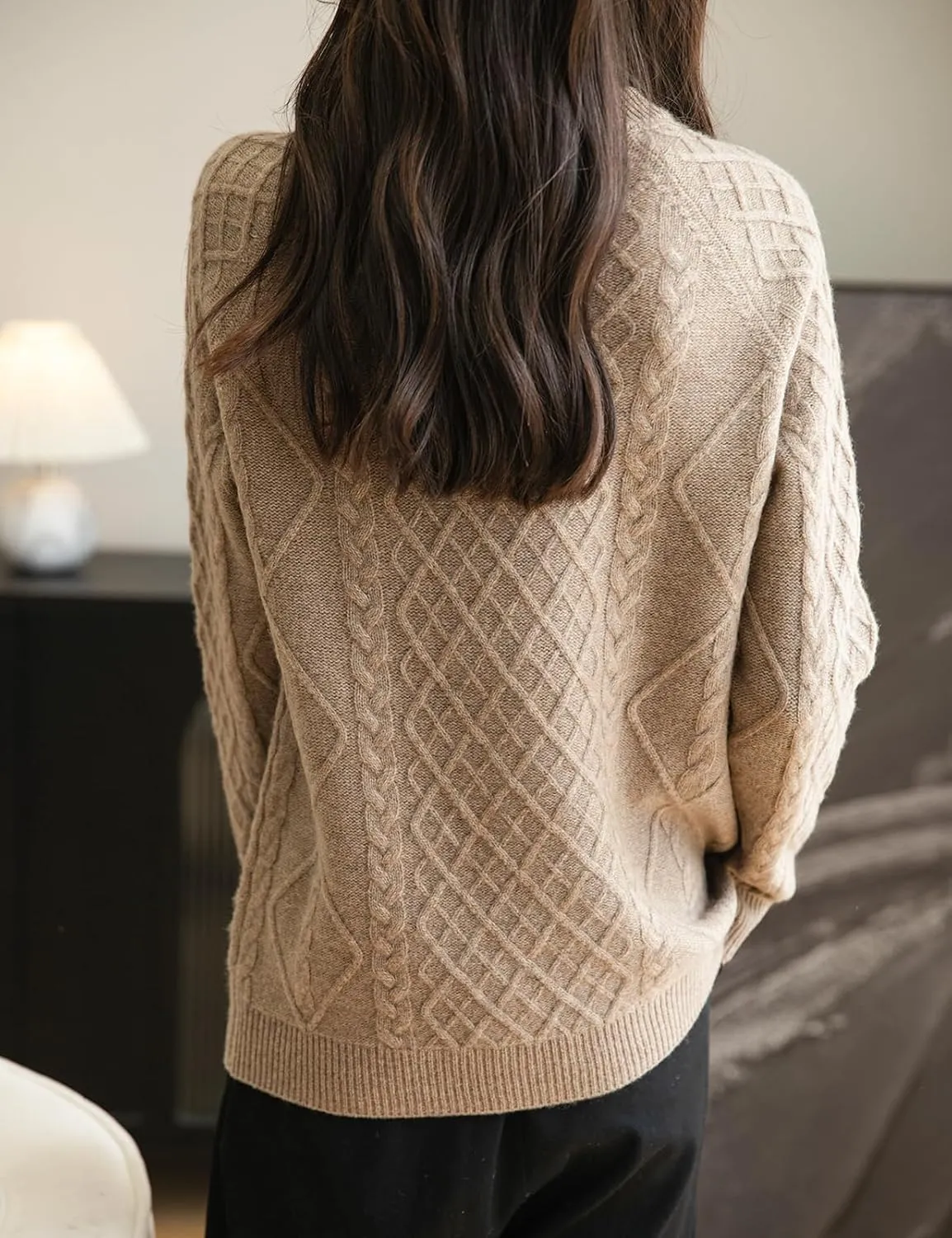 Women's Crew Neck 100% Merino Wool Sweater 2025 Fall Winter Classic Vintage Cable Warm Long Sleeve Knit Sweater